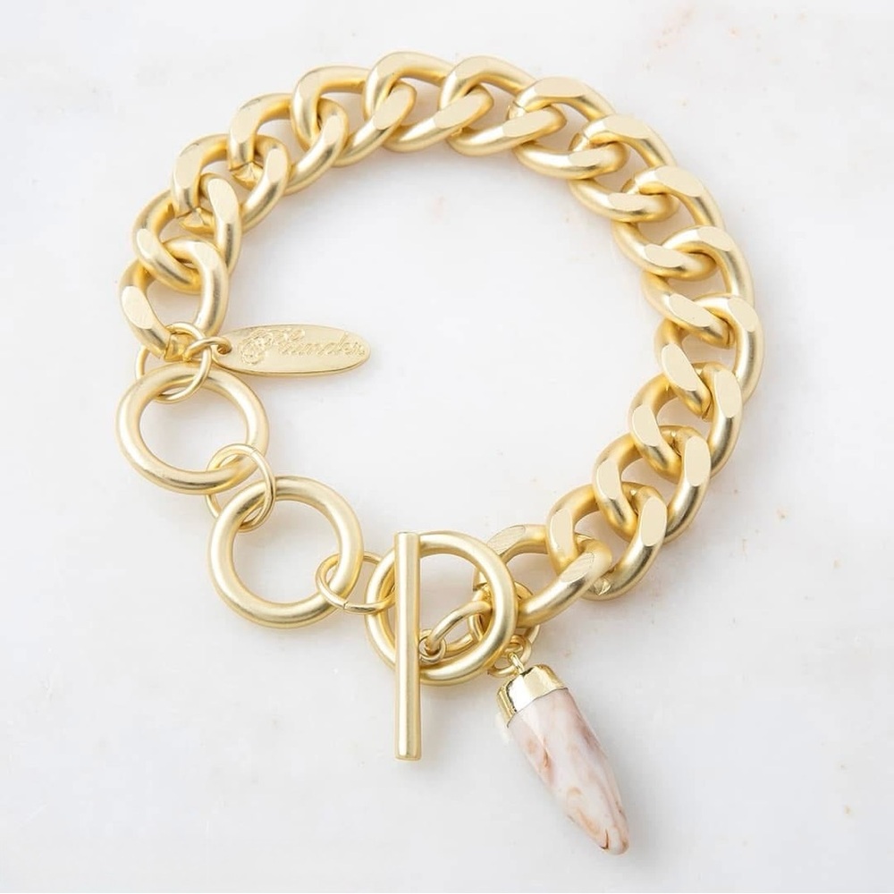 NEW Matte Gold Chain Bracelet with Marbled Pendant